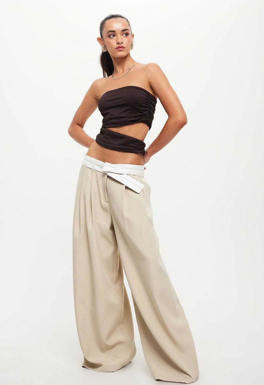 Lioness Tops^Essence Top