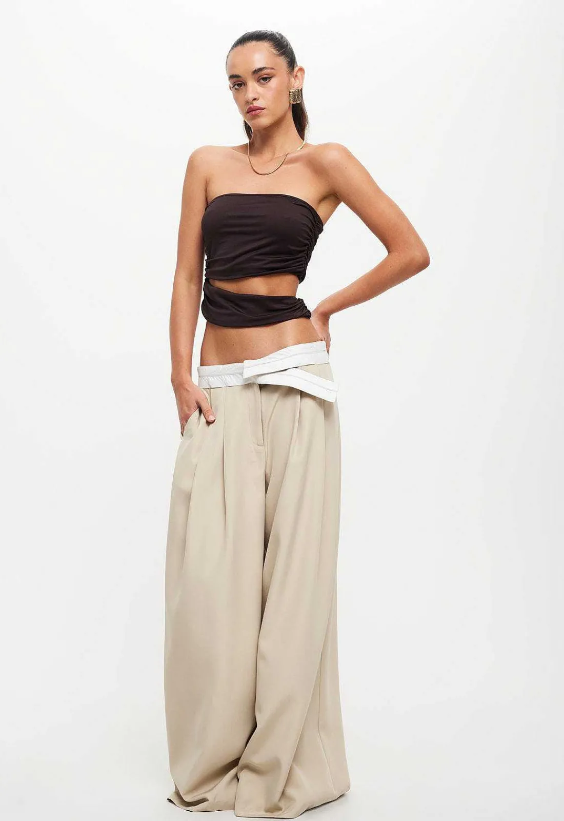 Lioness Tops^Essence Top
